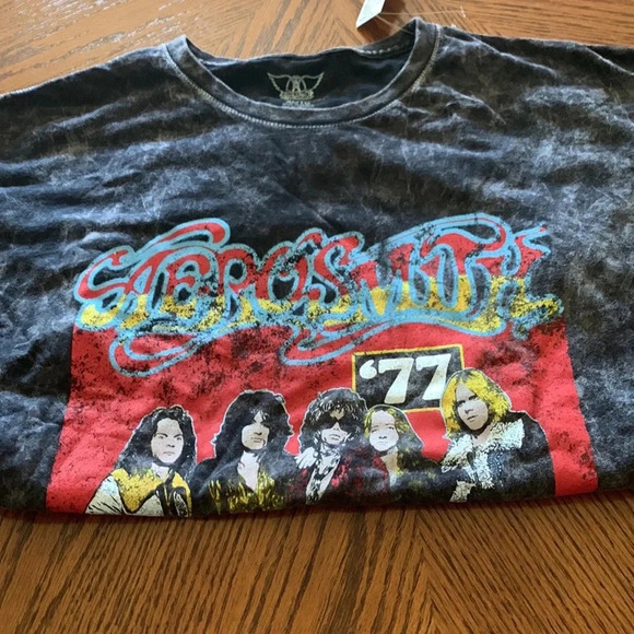 Aerosmith Band Tee Shirt 1977 Boston to Budokan - Picture 8 of 9